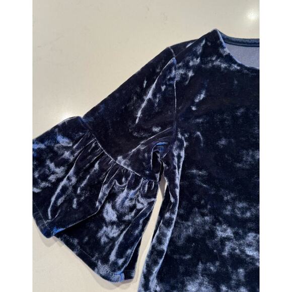 Crewcuts Everyday Girls Size 6 7 Blue Velvet Flutter Sleeve Top Holiday Party - Picture 3 of 5